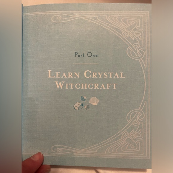 The Crystal Witch book of healing with crystals and other earth’s treasures - Picture 2 of 6